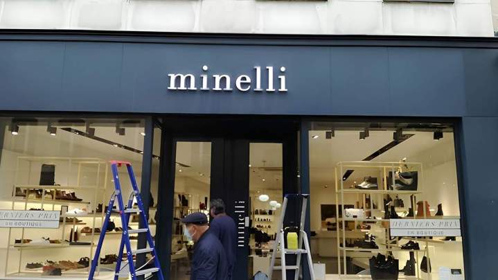 Poseur de protection solaire Lorraine