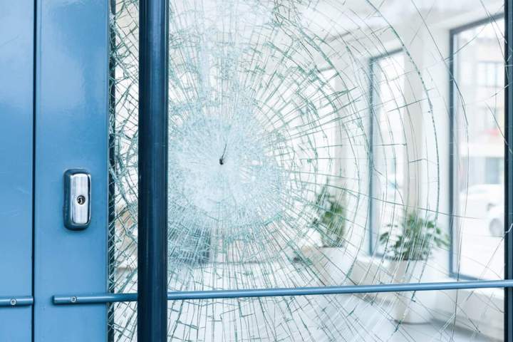 Pose de films de sécurité Lorraine